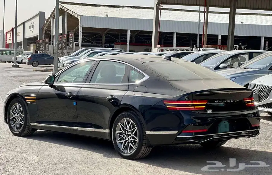 جنسيس G80 برستيج سعودي 2025 3