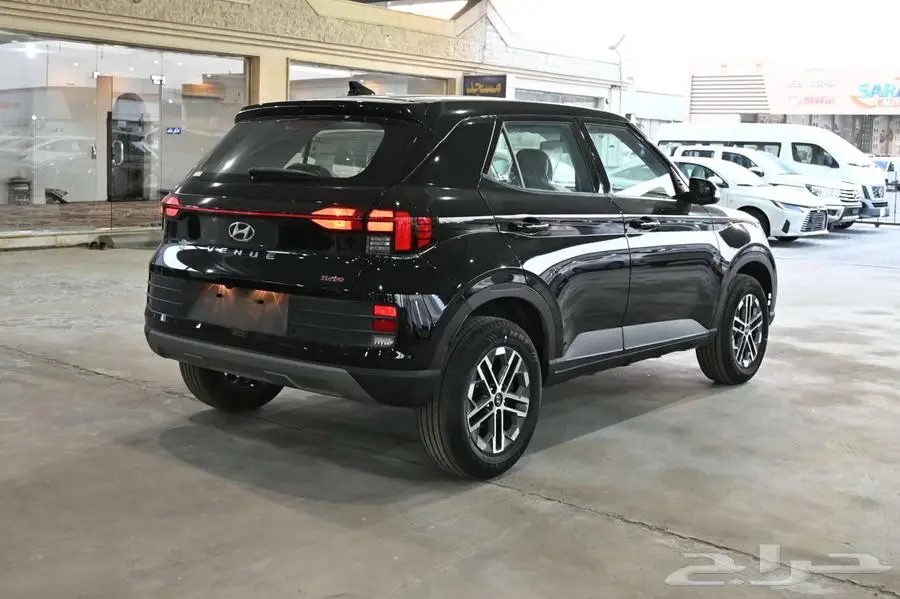 هيونداي فينيو 2024 سمارت سعودي 5