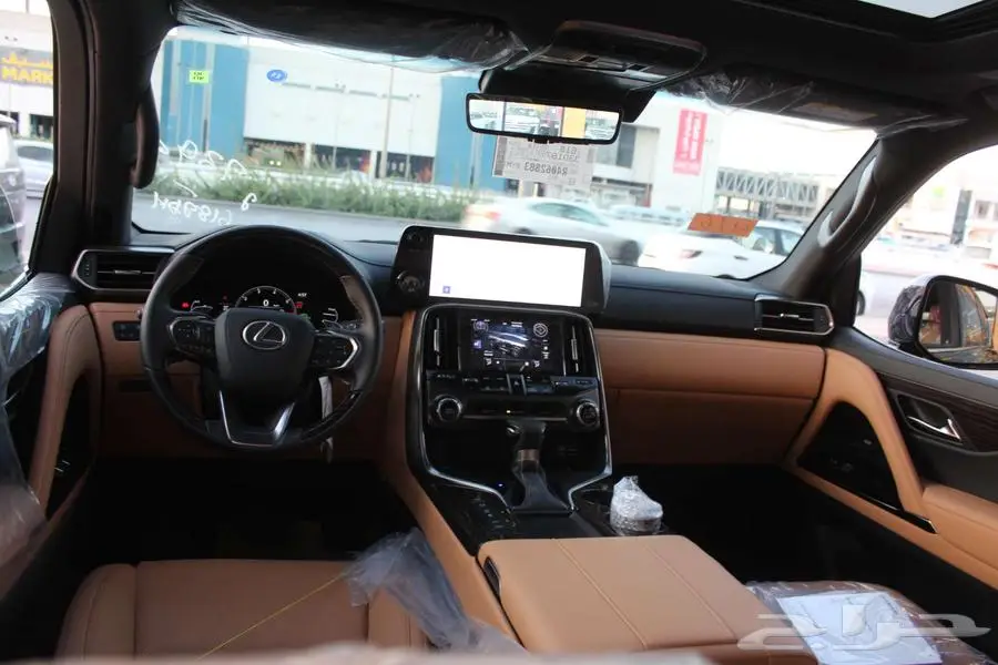 لكزس LX600 BB موديل 2025 12