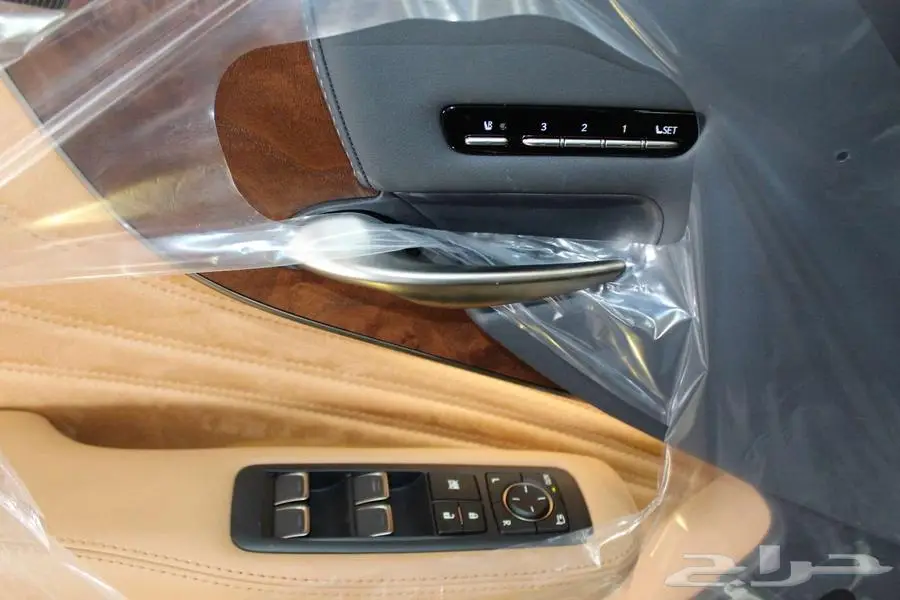 لكزس - LS 350 - AA - بريمير - خليجي - 2025 12