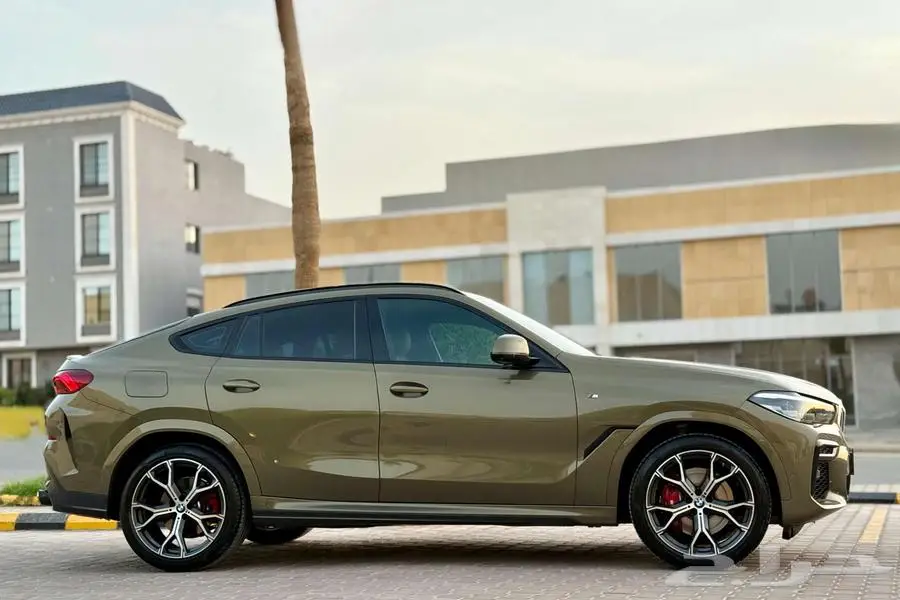 BMW X6 M KIT 2022 زيتي خليجي 2