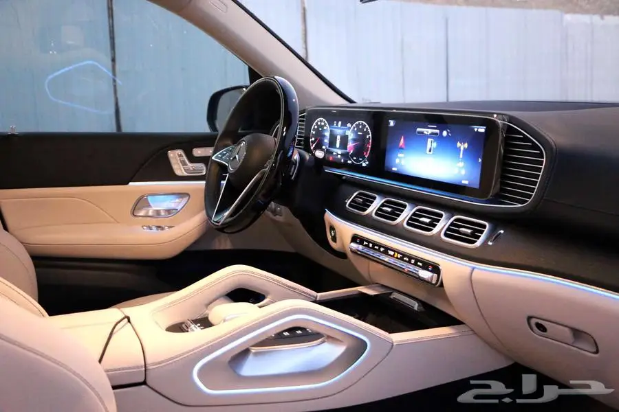 مرسيدس GLS 450 موديل 2025 بحالة الوكالة 20