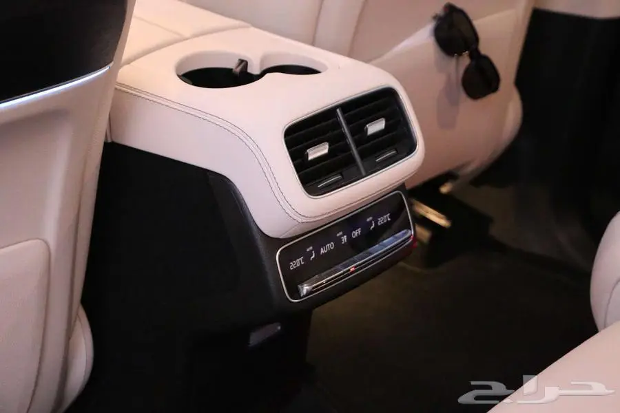 مرسيدس GLS 450 موديل 2025 بحالة الوكالة 29