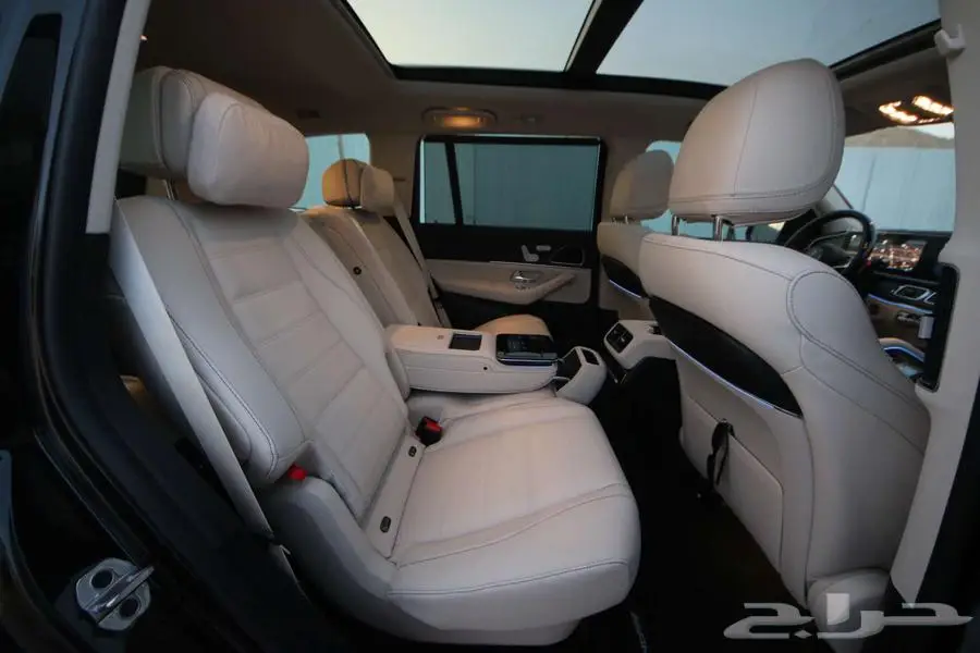 مرسيدس GLS 450 موديل 2025 بحالة الوكالة 17