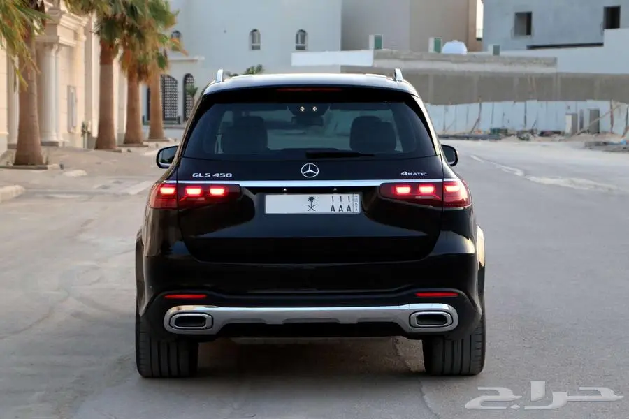 مرسيدس GLS 450 موديل 2025 بحالة الوكالة 7