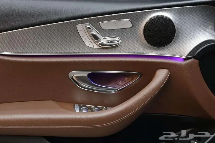 مرسيدس E200 2018 سعودي 11