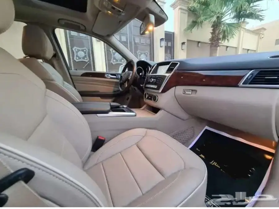 مرسيدس ML350 موديل 2013 نظيف وممشى قليل 4