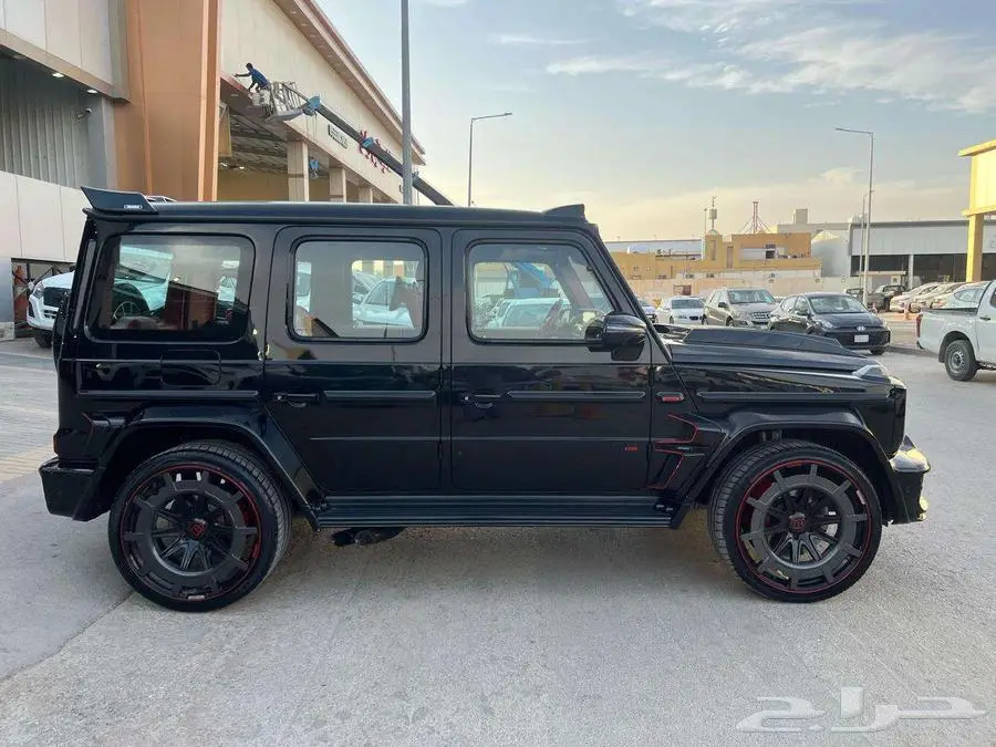 مرسيدس بنز BRABUS موديل 2020 - معرض خلف للسيارات 4