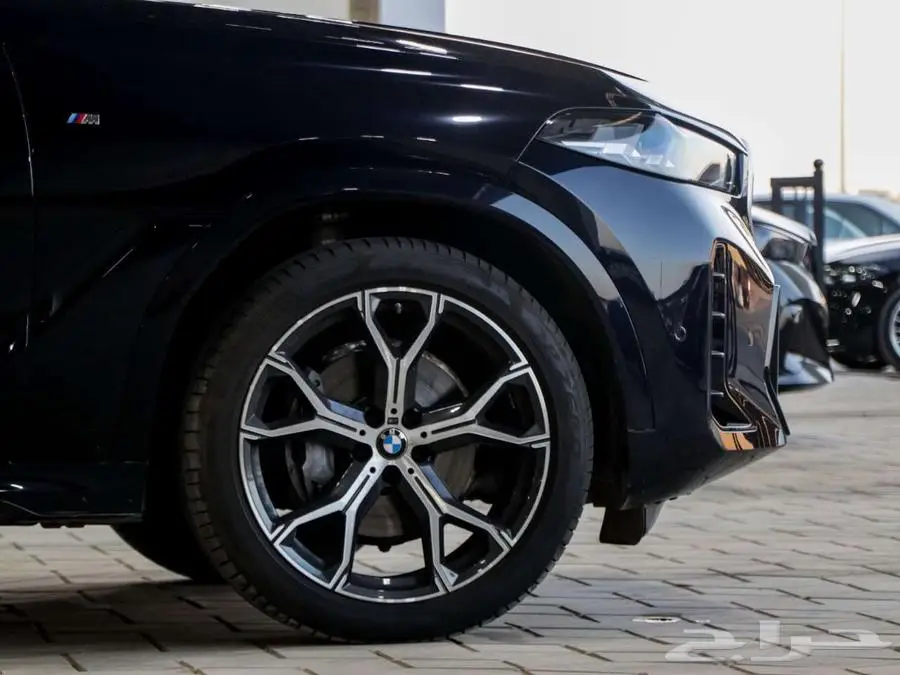 BMW X6 X6 2025 ازرق غامق 4