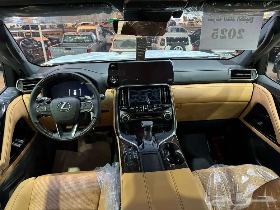 جيب لكزس 2025 LX600 BB بريمي يتوفر جميع الالوان 9