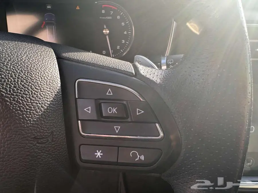 ام جي RX8 2020 25