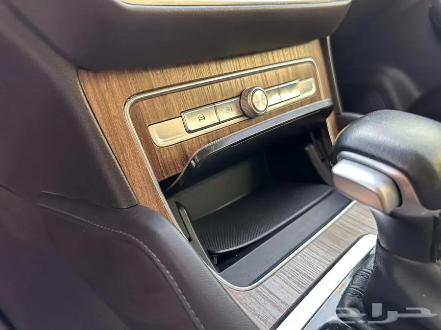ام جي RX8 2020 11