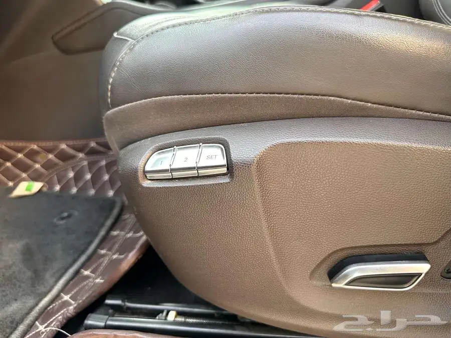 ام جي RX8 2020 12