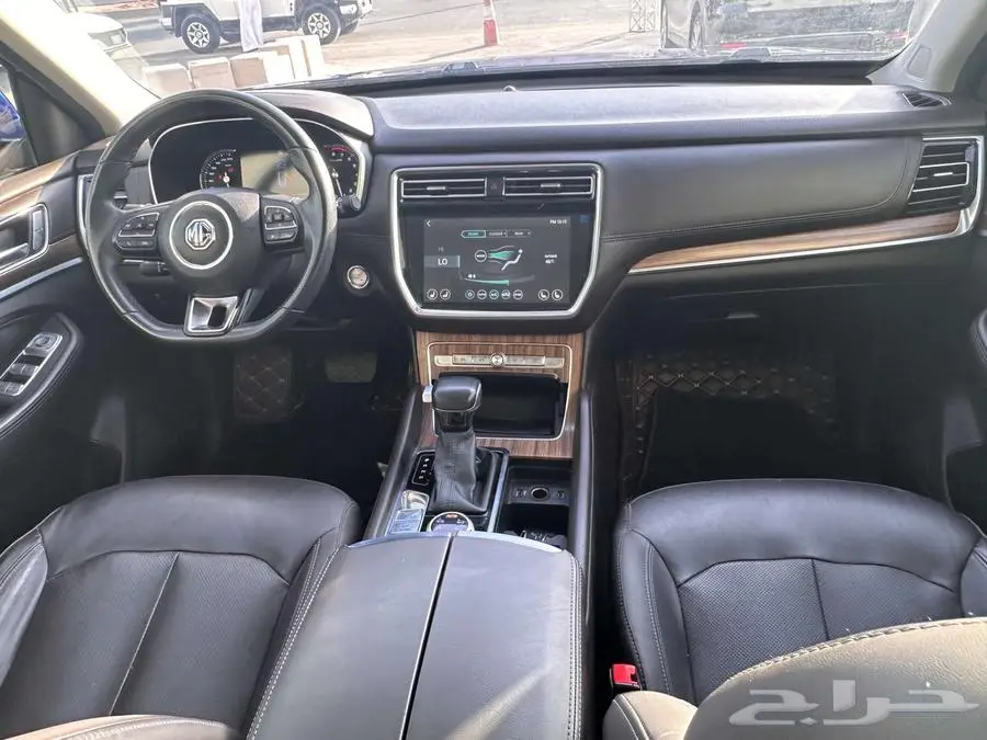 ام جي RX8 2020 6