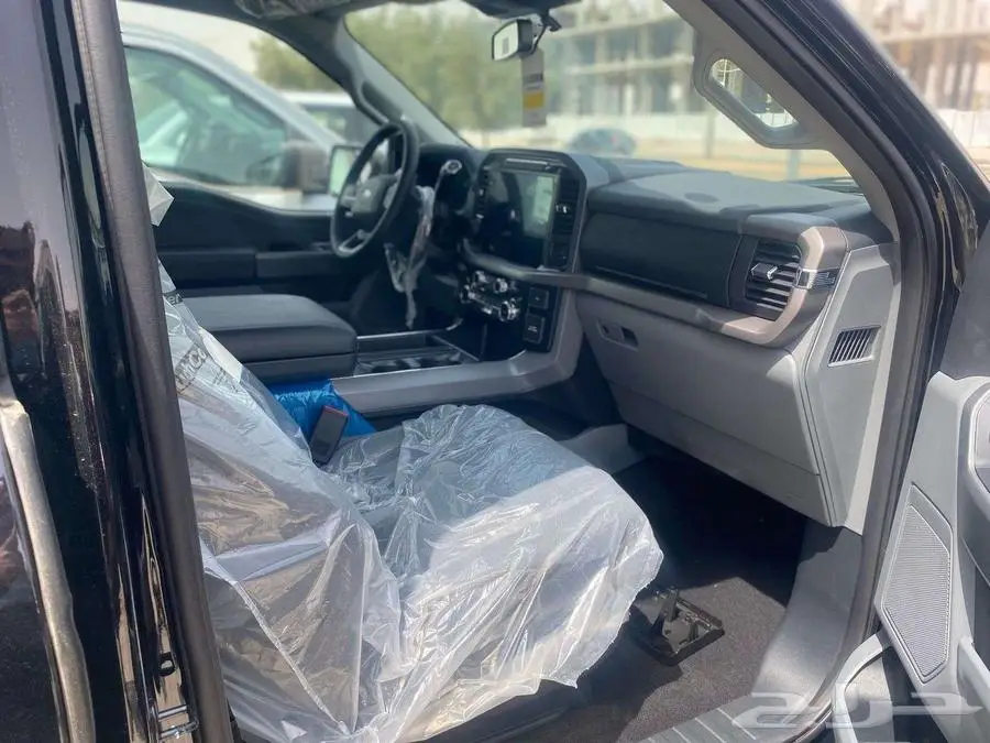 فورد F150 غمارتين XLT 2024 كاش وتمويل 8