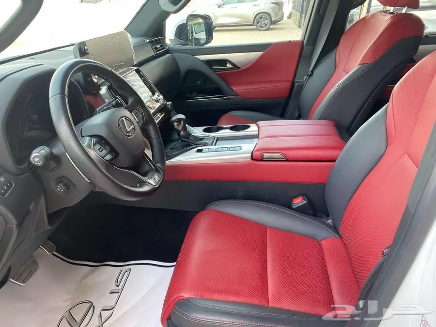 لكزس FSPORT LX600 2023سعودي 8