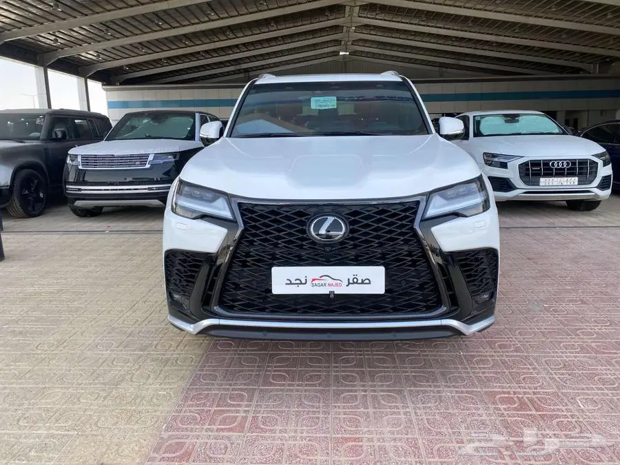 لكزس FSPORT LX600 2023سعودي 0