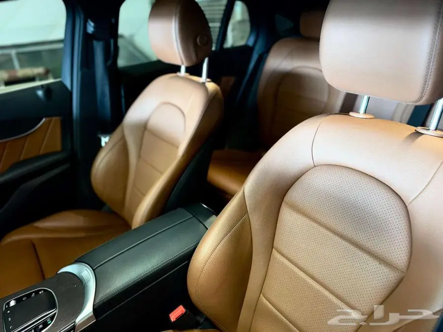 مرسيدس بنز GLC 300 Coupe 2020 17