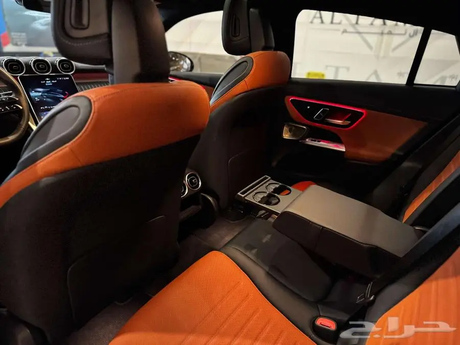 مرسيدس بنز GLC 300 Coupe 2024 22