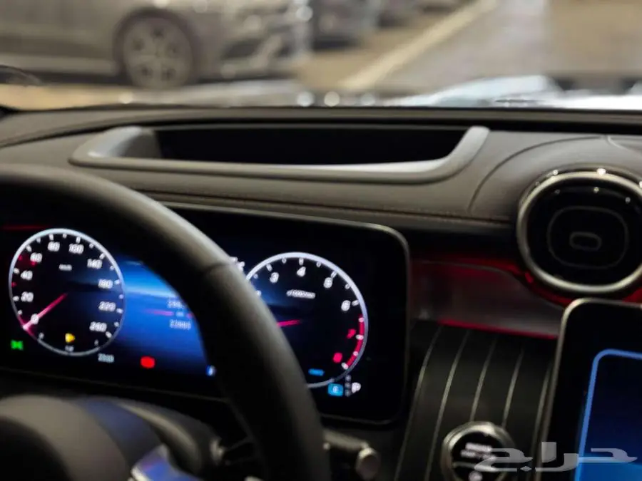 مرسيدس بنز GLC 300 Coupe 2024 14