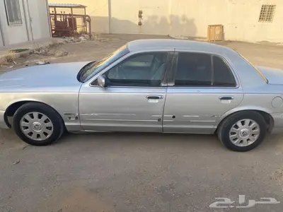 فورد قراند ماركيز 2003 4
