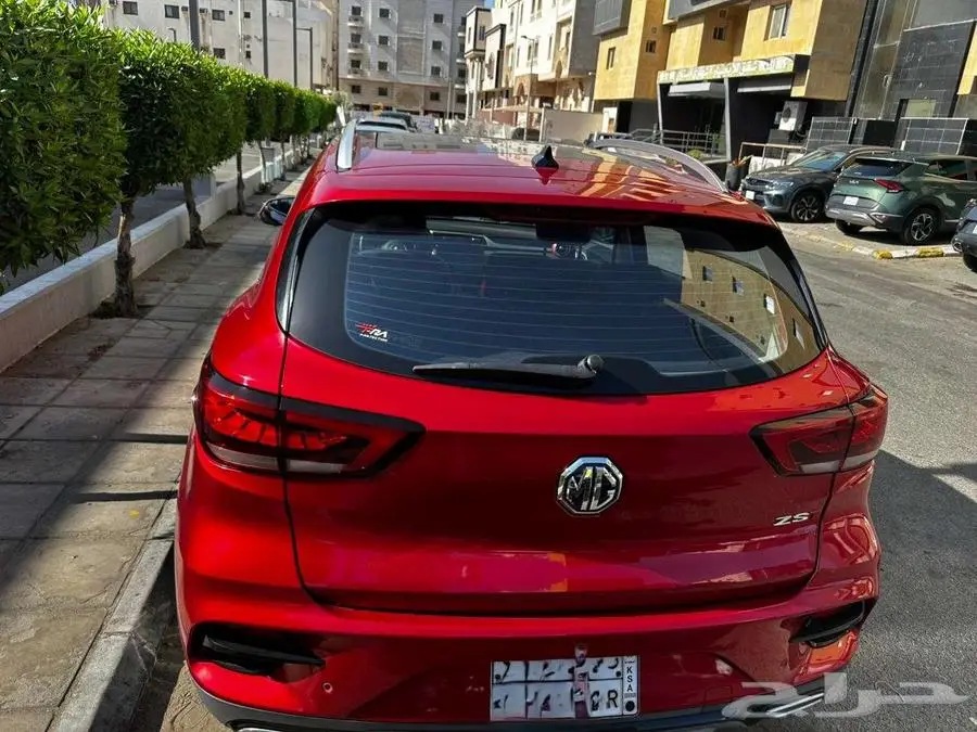 MG ZS T 2022 فل اوبشن ممشي قليل جدا 3
