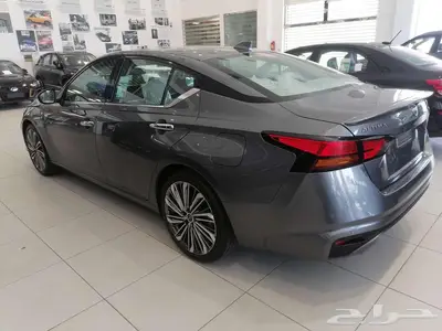 NISSAN ALTIMA SV 2025 5