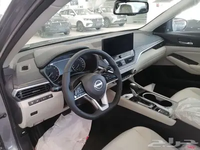 NISSAN ALTIMA SV 2025 8