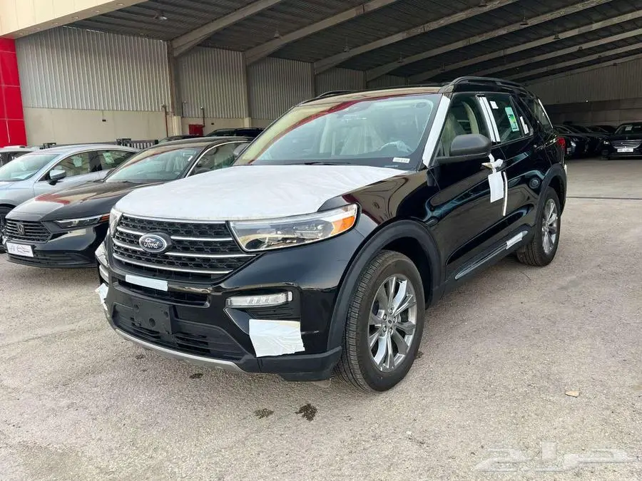 فورد اكسبلورر XLT جلد فتحة سقف 2023 صيانة مجانية-تظليل مجاني 1