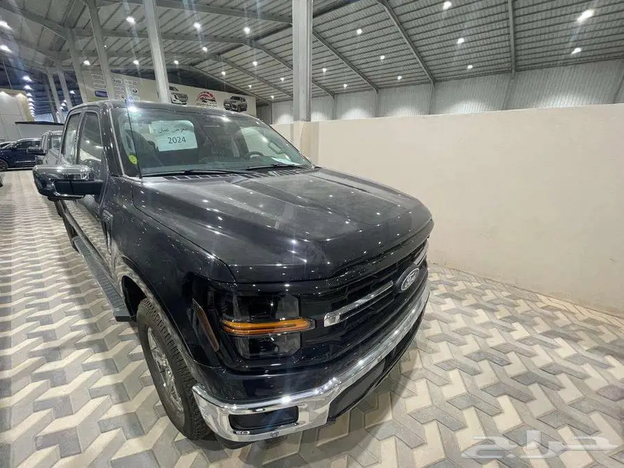 فورد F-150 XLT 2024 3
