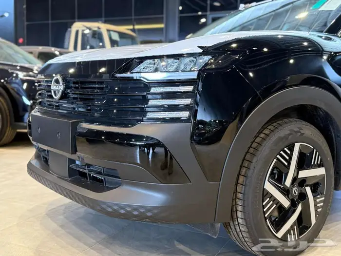 نيسان كيكس 2025 استاندرد 5