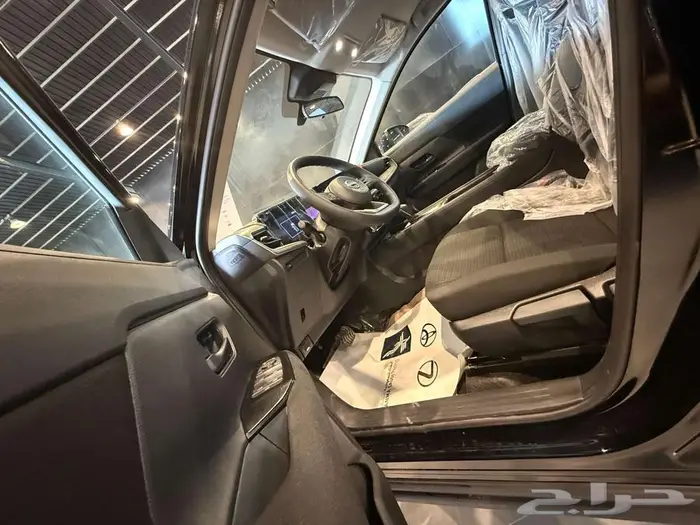 نيسان كيكس 2025 استاندرد 16