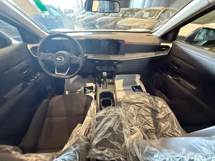 نيسان كيكس 2025 استاندرد 10