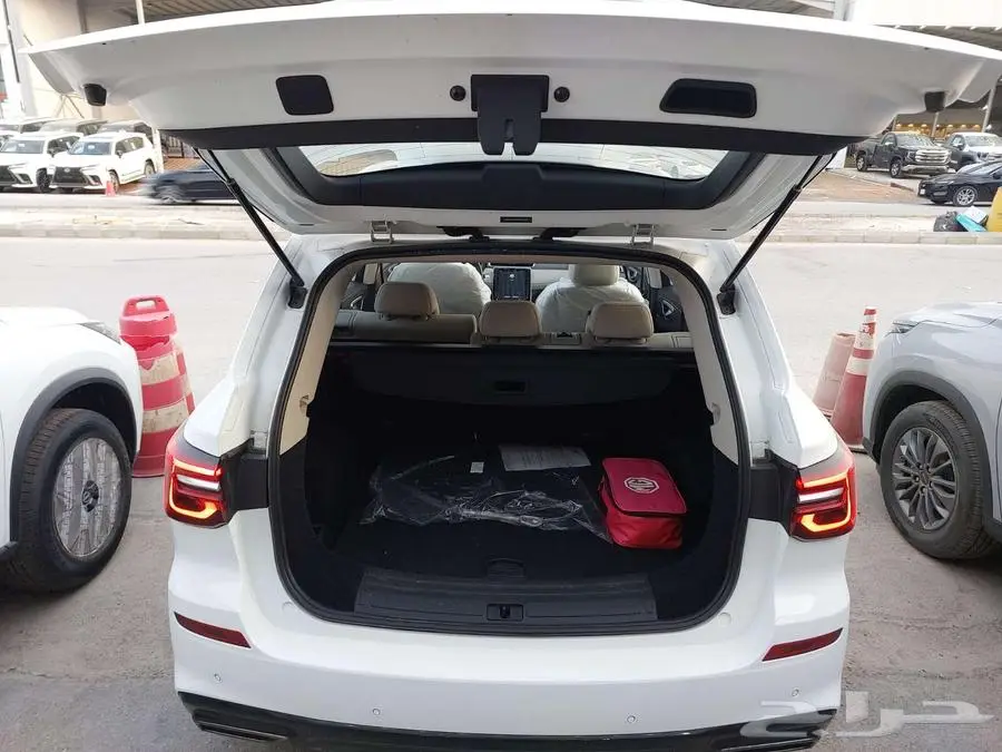 MG RX5 ام جي ار اكس 5 2023 استاندر 3
