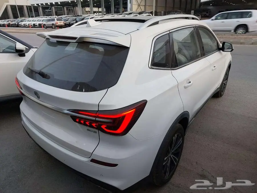 MG RX5 ام جي ار اكس 5 2023 استاندر 17
