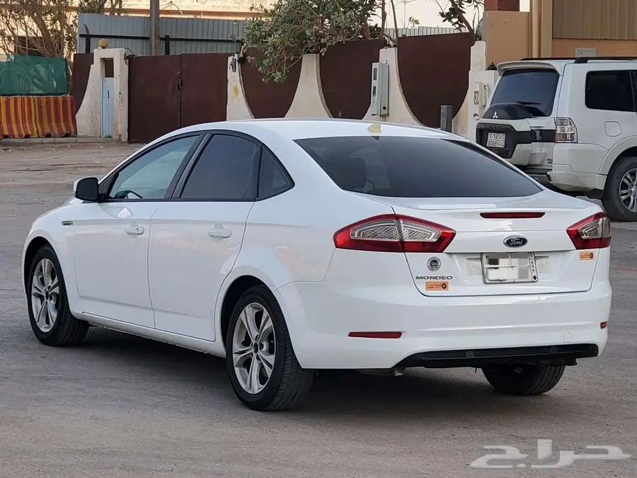 فورد مونديو 2014 4