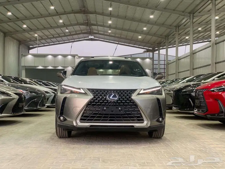 لكزس UX 300 H فل كامل هايبرد 2025 - خليجي 0