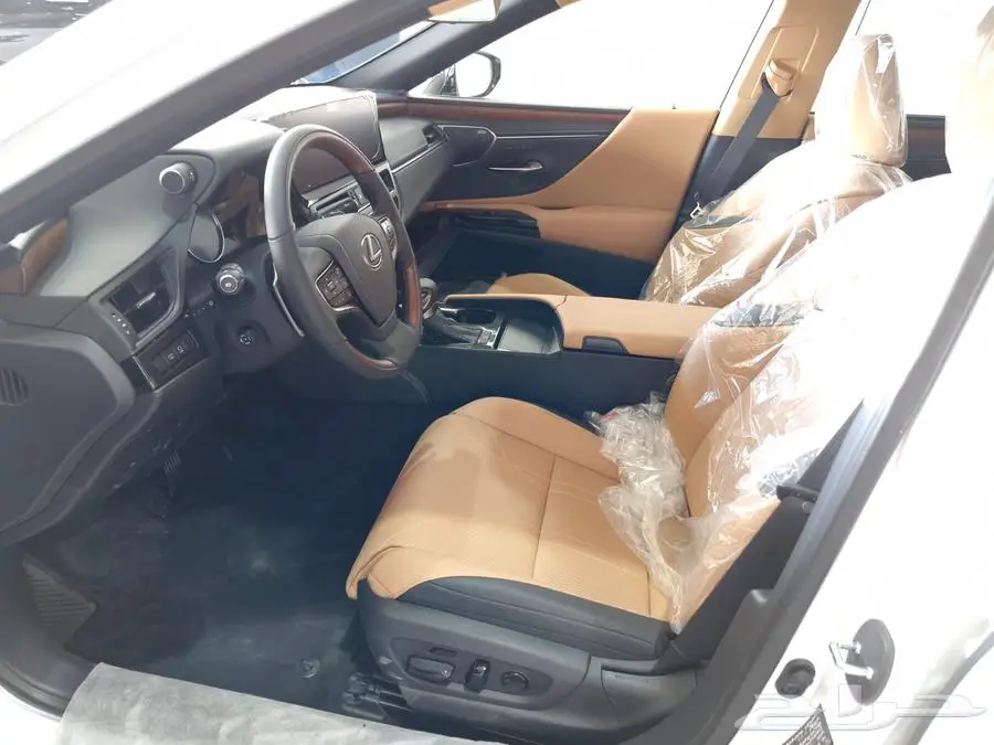 لكزس ES 350 DD فل كامل 2025 -ابيض (257900)باقل الاسعار 3