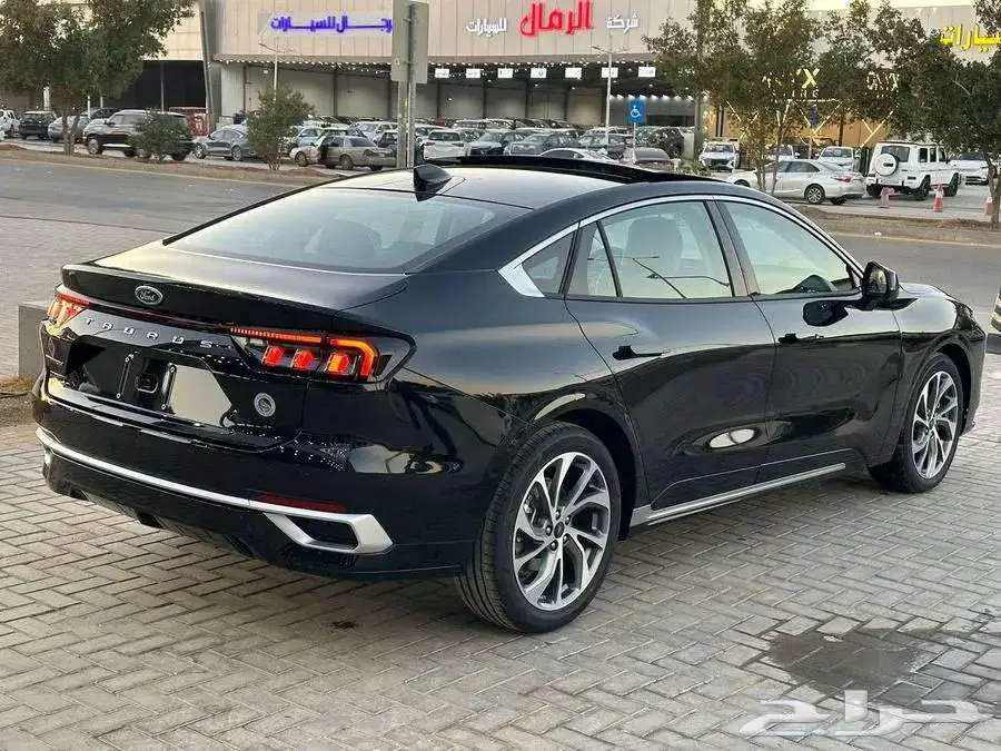 فورد تورس2025تيتانيوم وترند وامبيانتى كاش وقسط 12