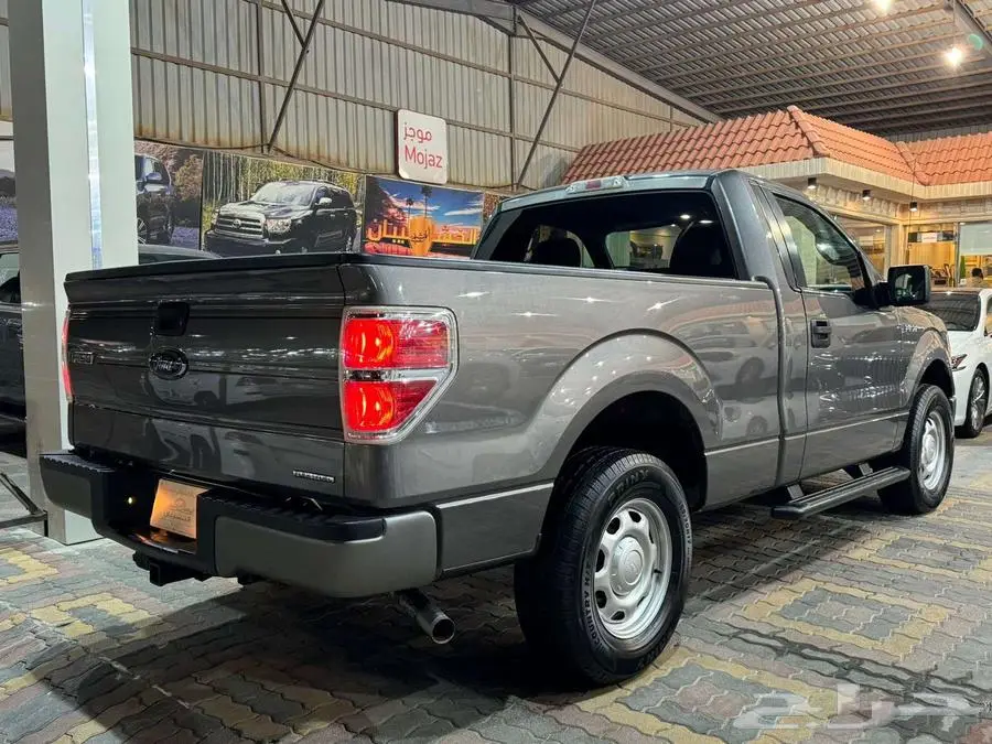 للبيع فورد بيكب 2014 سعودي دبل 4x4 غماره 5
