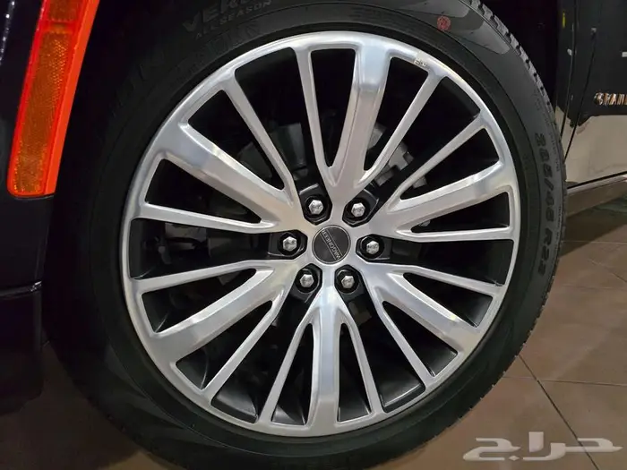 جيب جراند واجونير 2023 سيريس 3 Grand Wagoneer 9