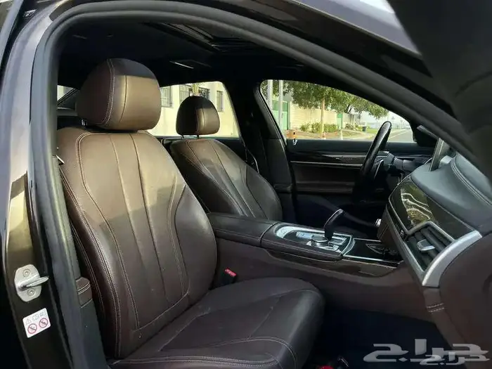 بي ام دابليو BMW 740Li 2018 13