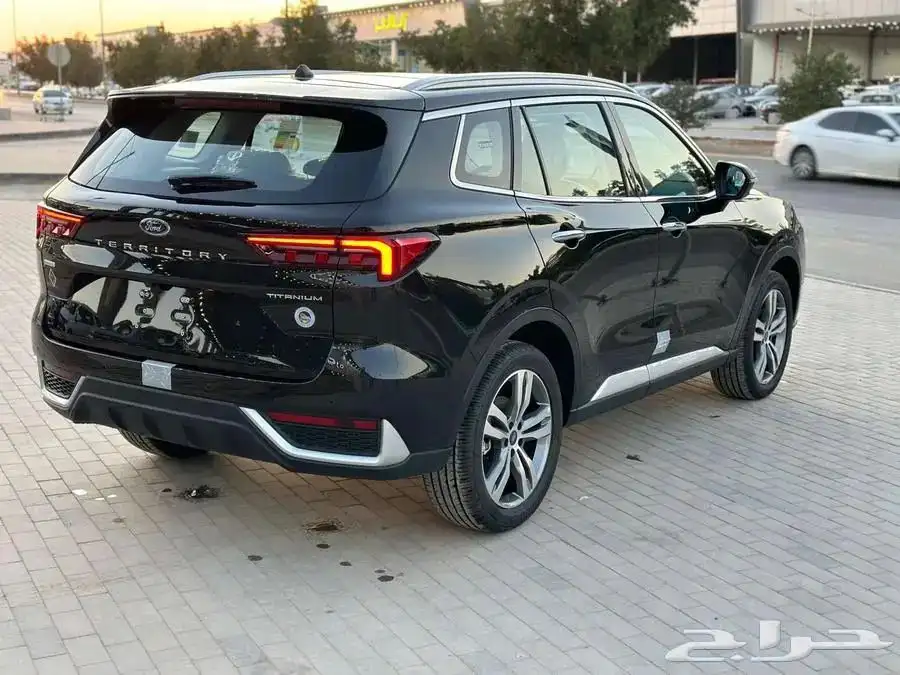 فورد تيريتوري تيتانيوم موديل 2025 كاش اقساط 8