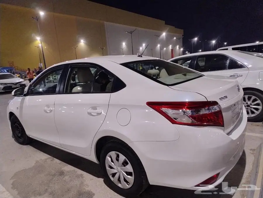 Toyota Yaris 2017 3