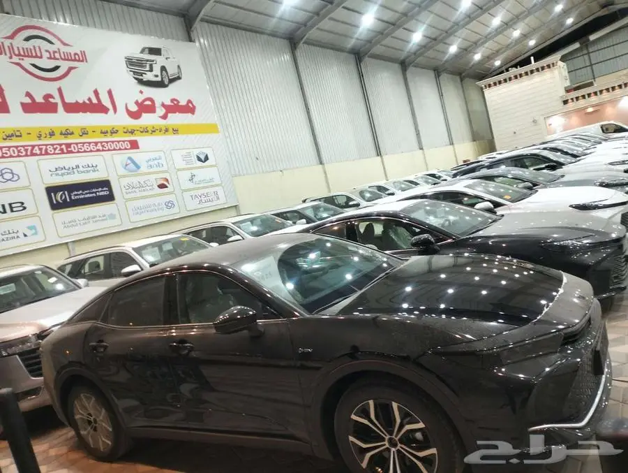 تويوتا كراون 2.5 بريميوم هايبرد 2026 1