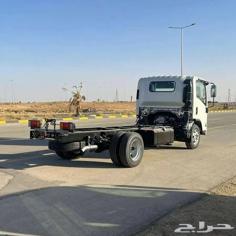 ايسوزو دينا اسندر 4 و 5 و 6 طن 2025 1
