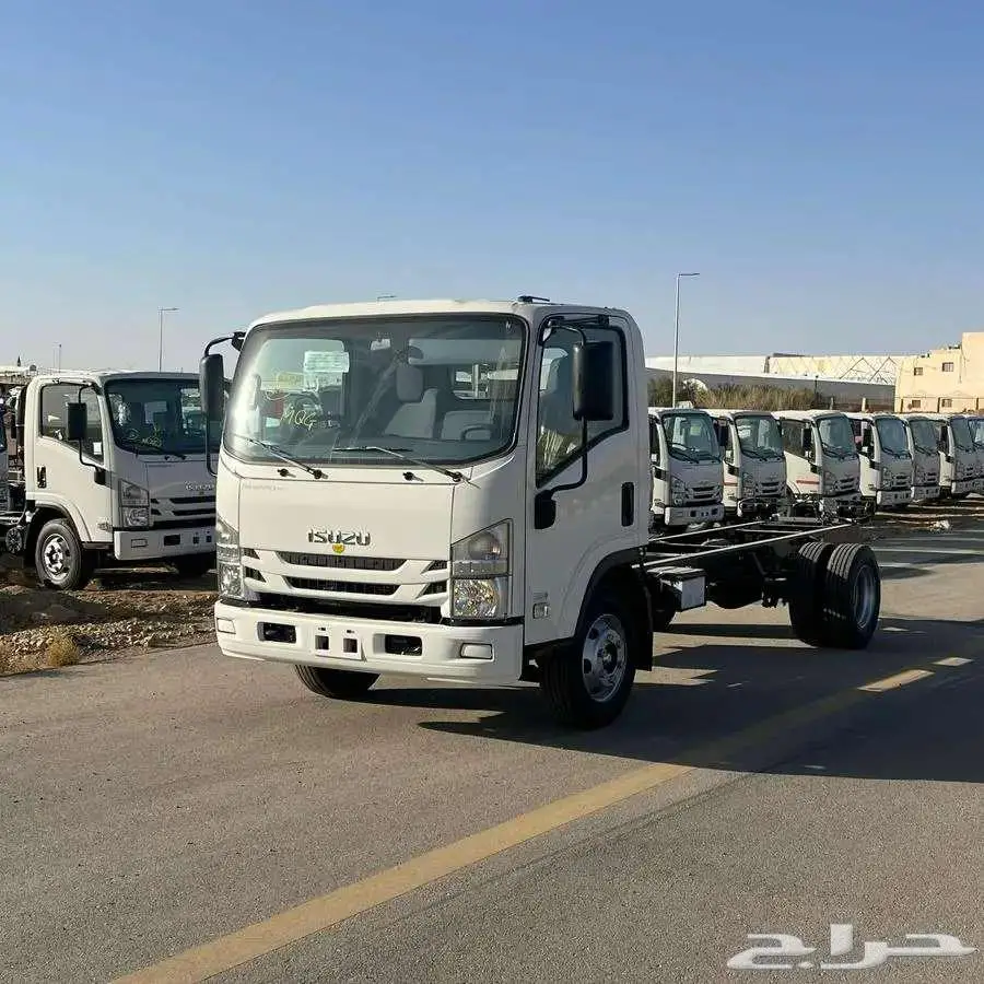 ايسوزو دينا اسندر 4 و 5 و 6 طن 2025 3