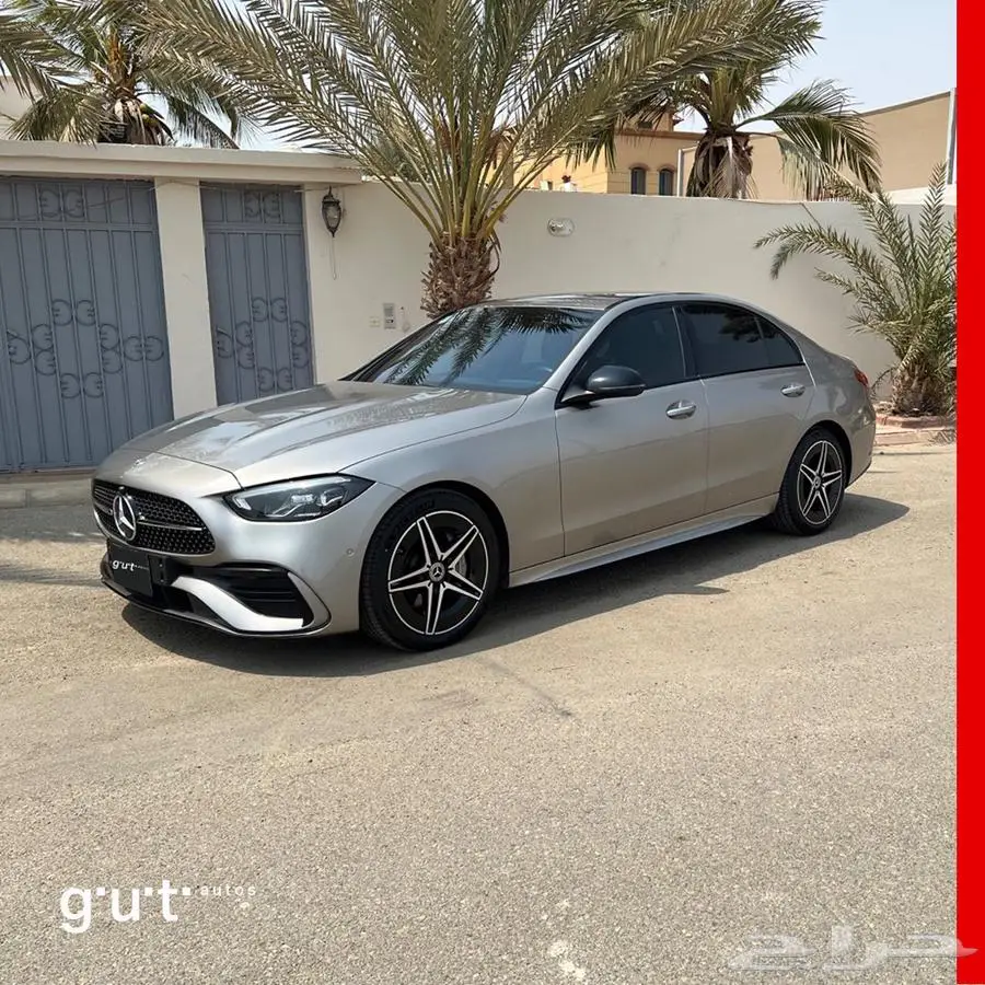 مرسيدس C 2024 AMG لون داخلي جملي وأسود 0