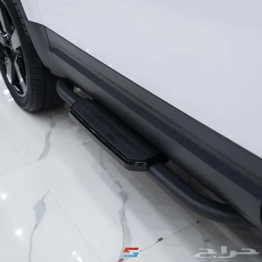 لاندروفر ديفندر SE 90 موديل 2024 12