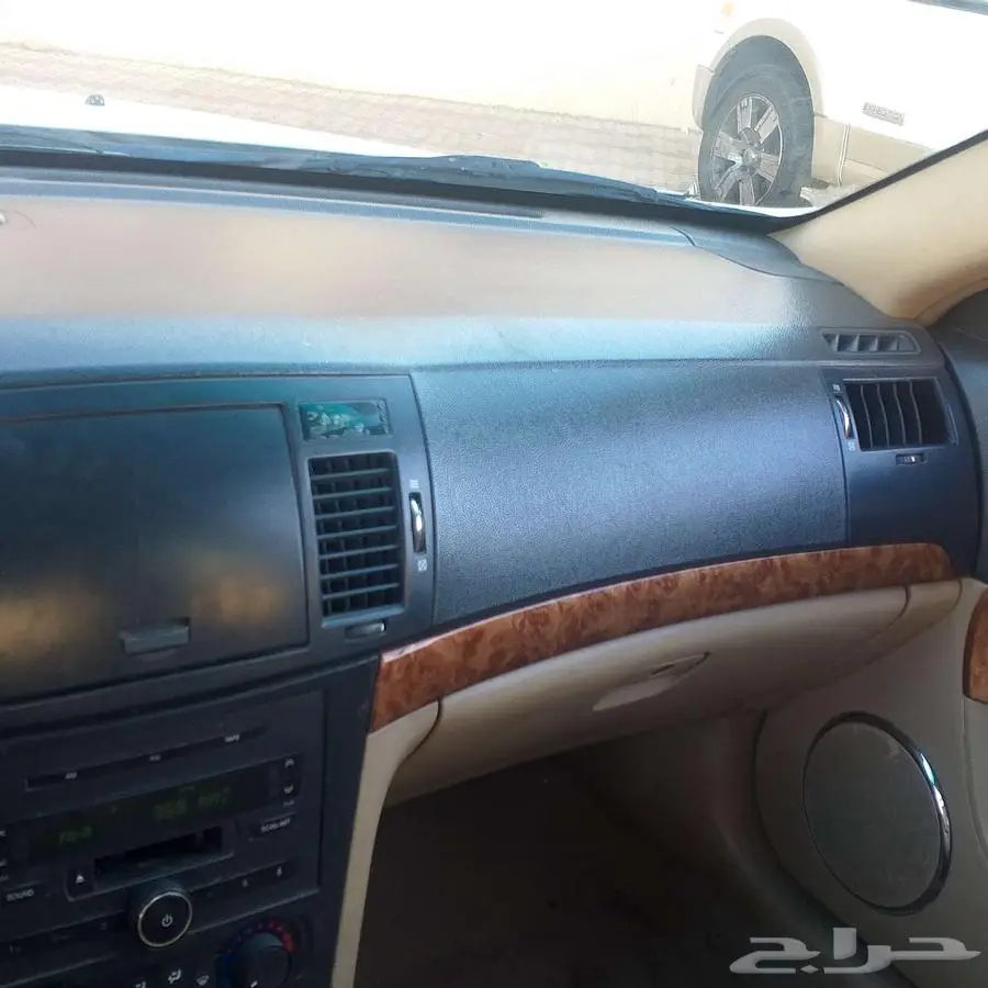 اوبيكا سيدان LS 2009 10